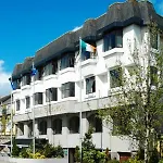 Towers & Leisure Centre 4*
