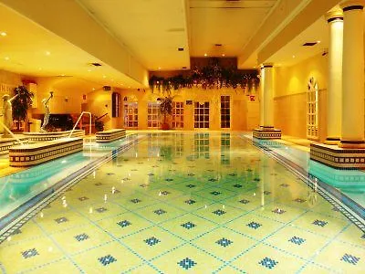 Towers & Leisure Centre קיל איירן