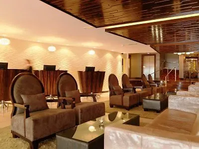 Towers & Leisure Centre Hotel