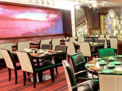 Towers & Leisure Centre Cill Airne