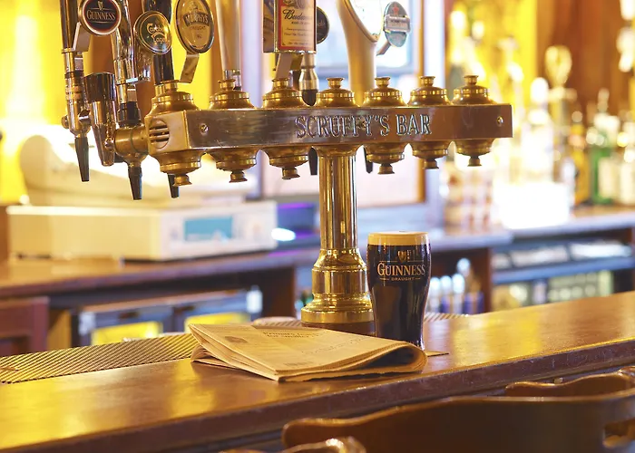 Towers & Leisure Centre 4*