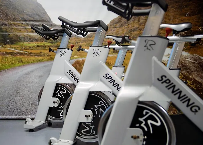 Towers & Leisure Centre Кілларні